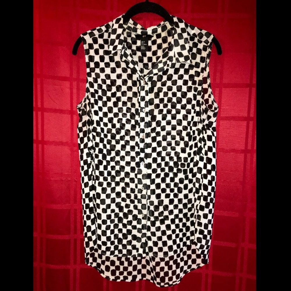 H&M Black and White Patterned Blouse